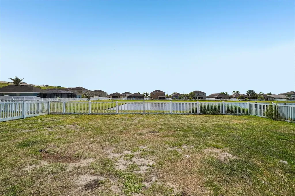 14310-A Alistar Manor Wimauma FL 33598