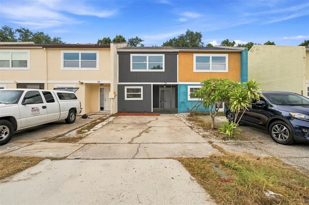 2871 S Pines Drive Largo FL 33771