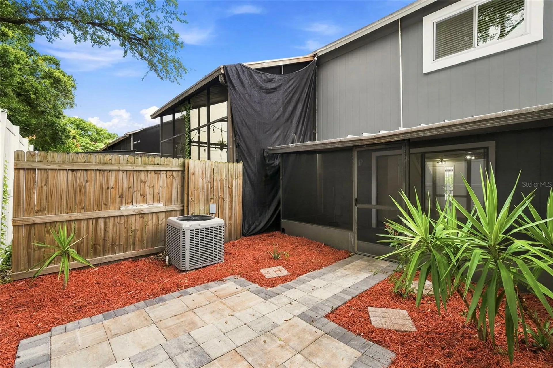 2871 S Pines Drive Largo FL 33771