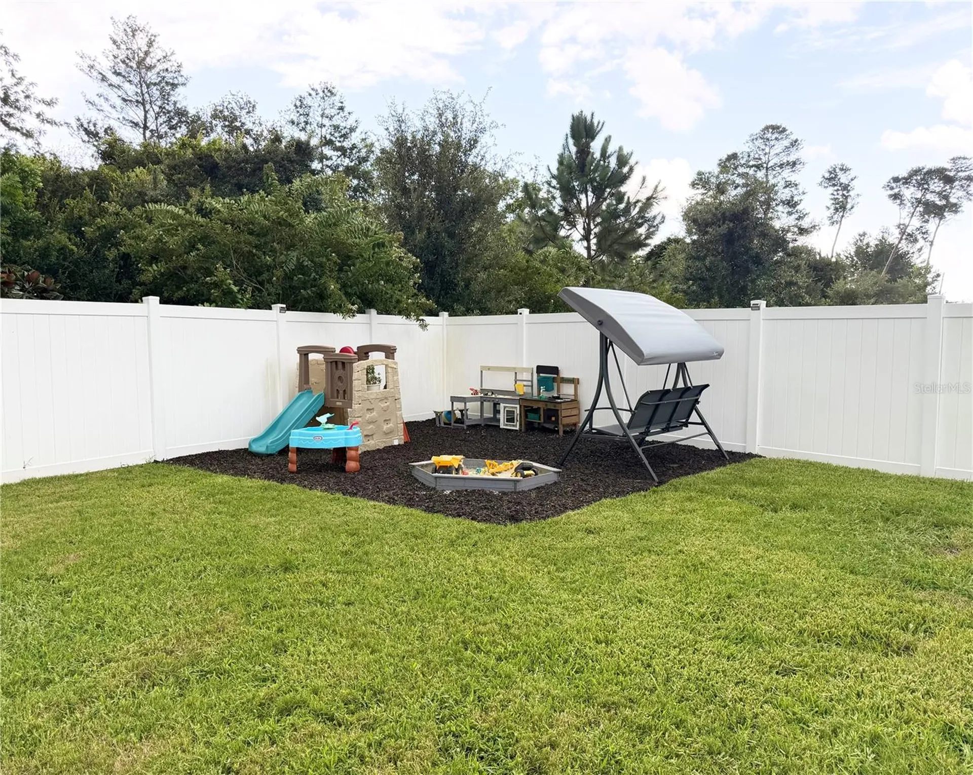 1663 Meadowlark Drive Deltona FL 32725