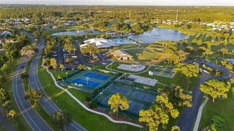 3998 Atrium Drive Orlando FL 32822