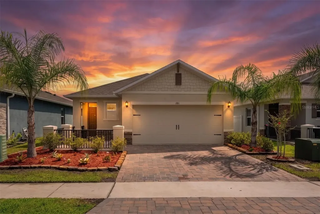 281 Caryota Court New Smyrna Beach FL 32168
