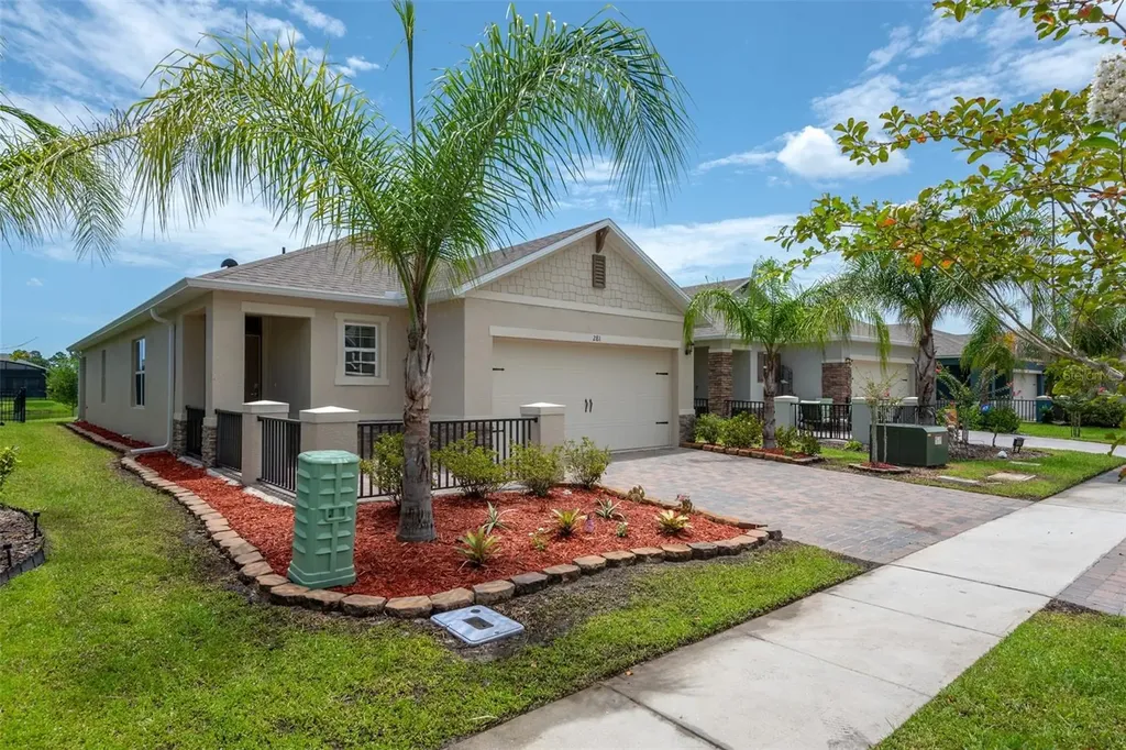 281 Caryota Court New Smyrna Beach FL 32168