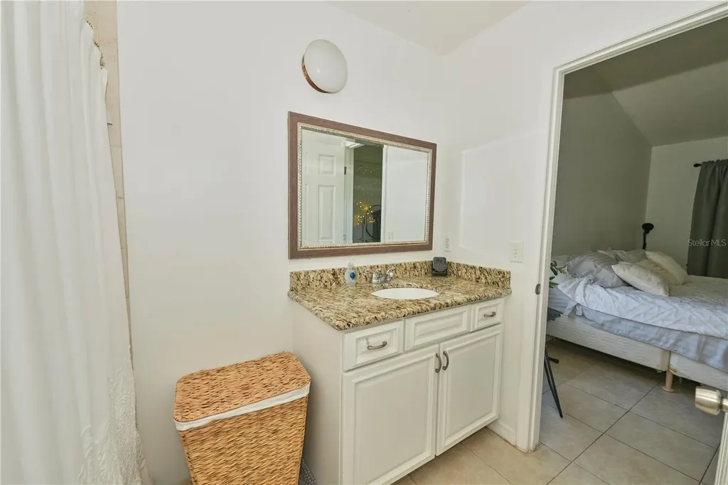 2486 Island Club Way Orlando FL 32822