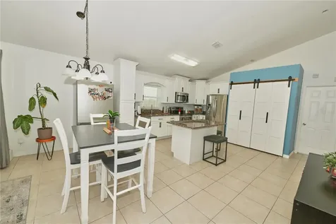 2486 Island Club Way Orlando FL 32822