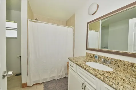 2486 Island Club Way Orlando FL 32822