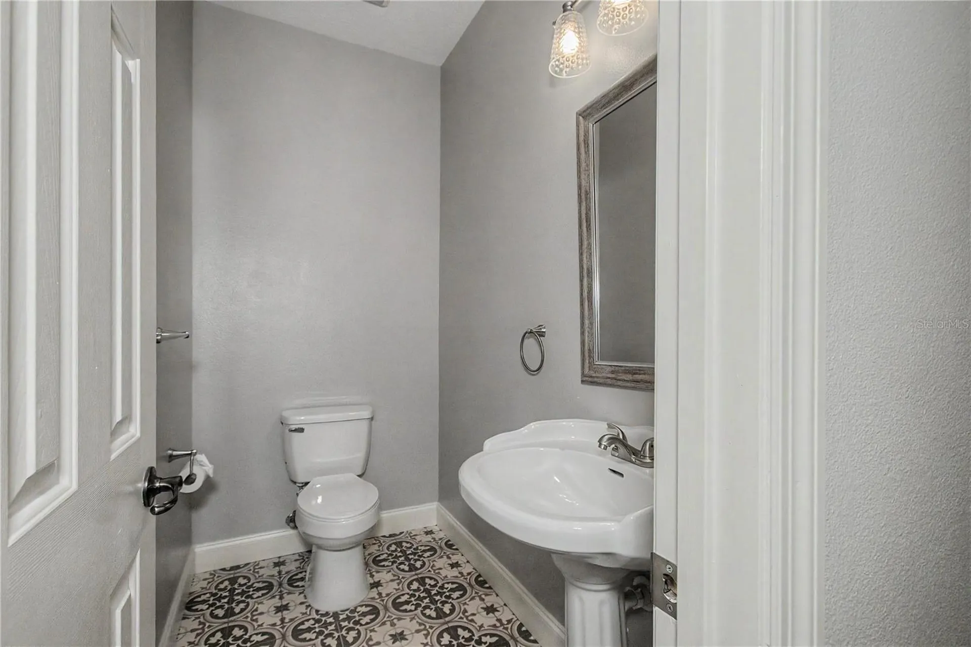 5045 SW 2nd Avenue Ocala FL 34471