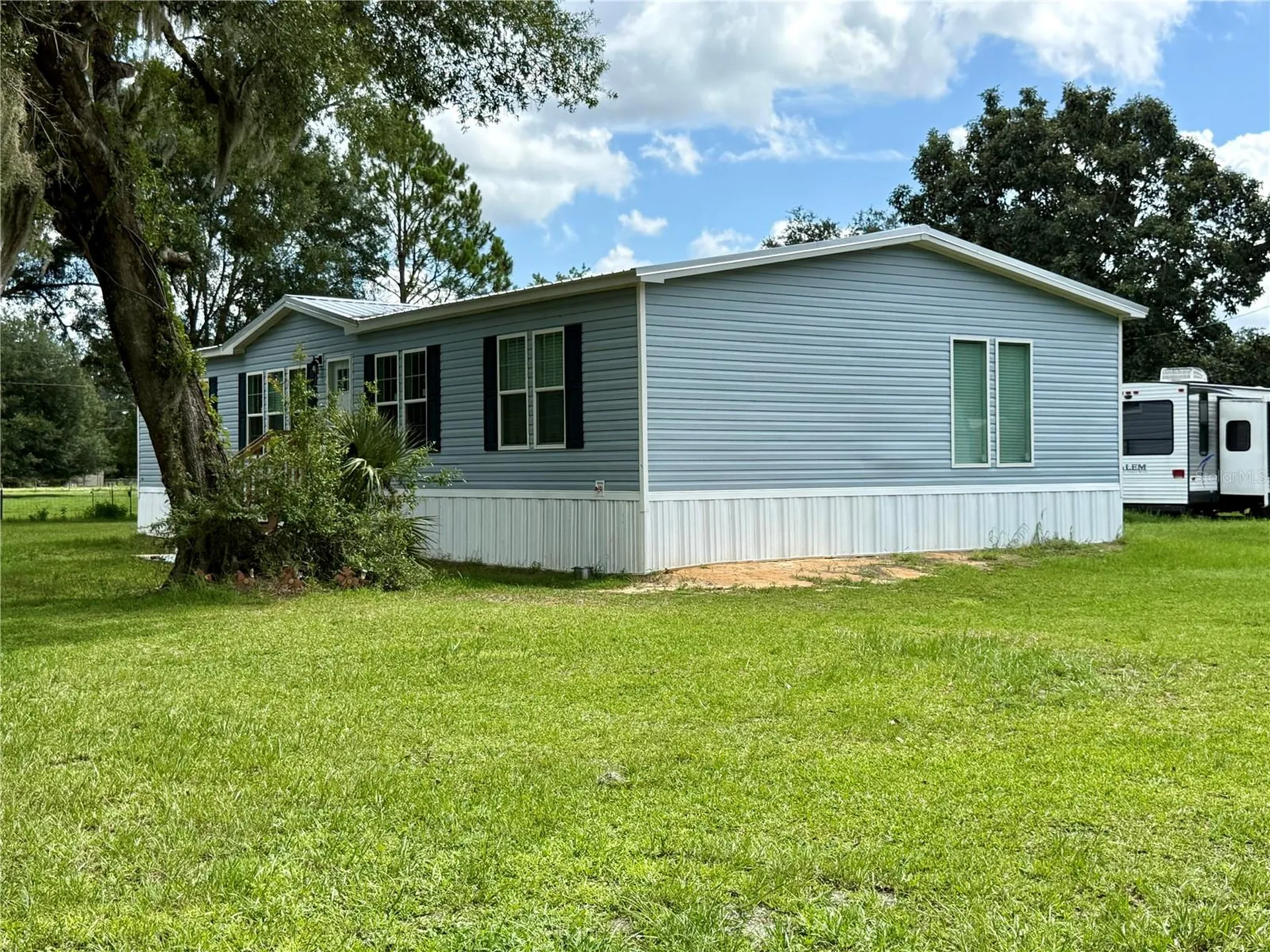 7589 Cr 763 Bushnell FL 33513