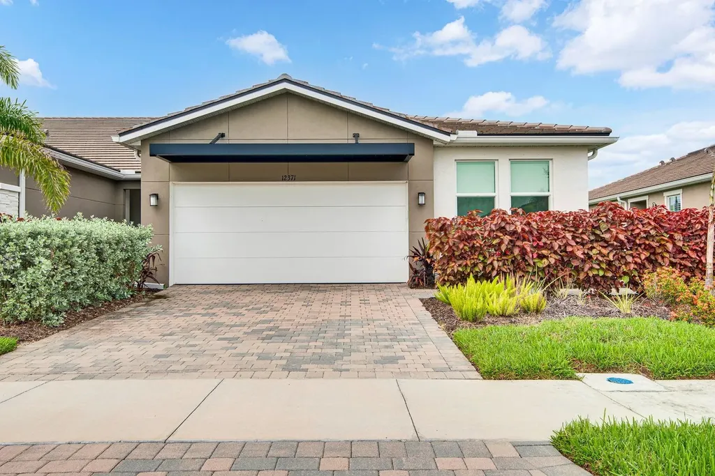12371 Hearts Ease Street Venice FL 34293