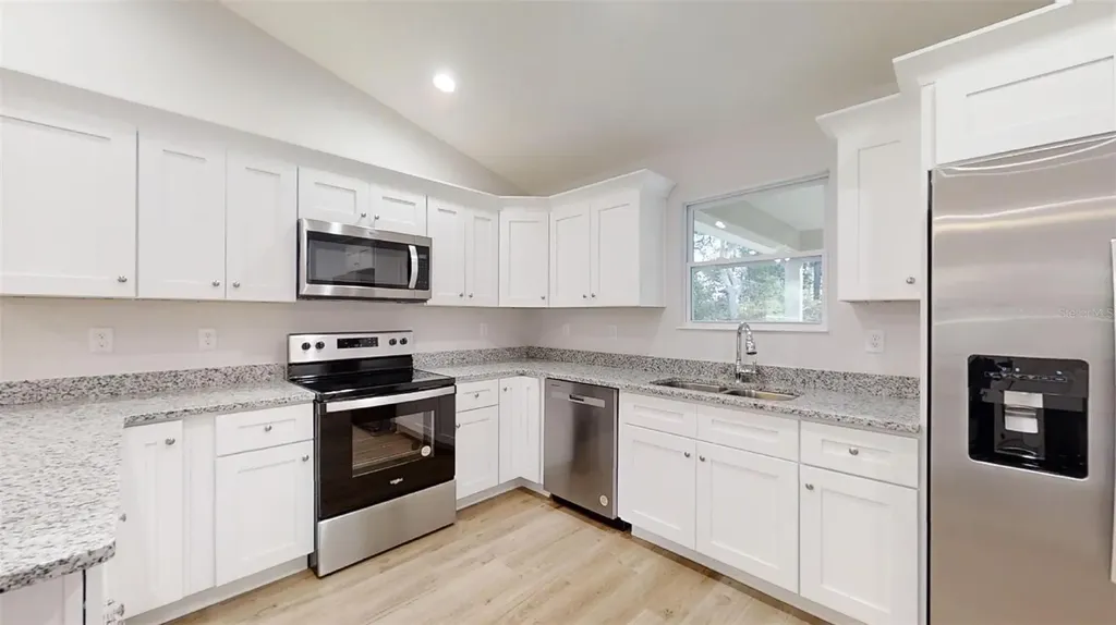 24294 NW Tamarind Lane Dunnellon FL 34431
