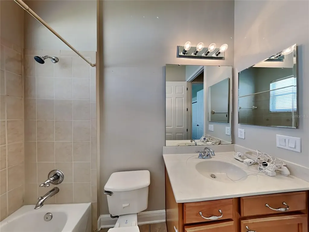 6190 Hedgesparrows Lane Sanford FL 32771