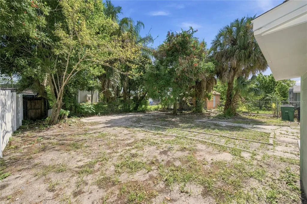 1404 E 26th Avenue Tampa FL 33605