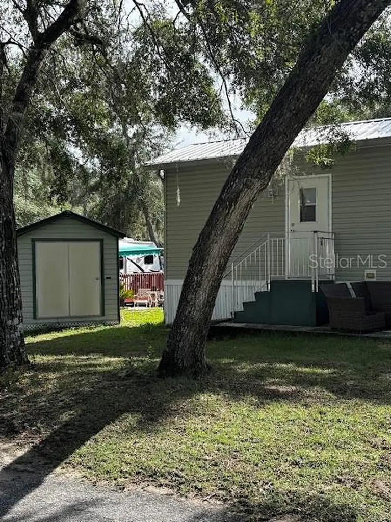 25296 141st Street NE Fort Mc Coy FL 32134