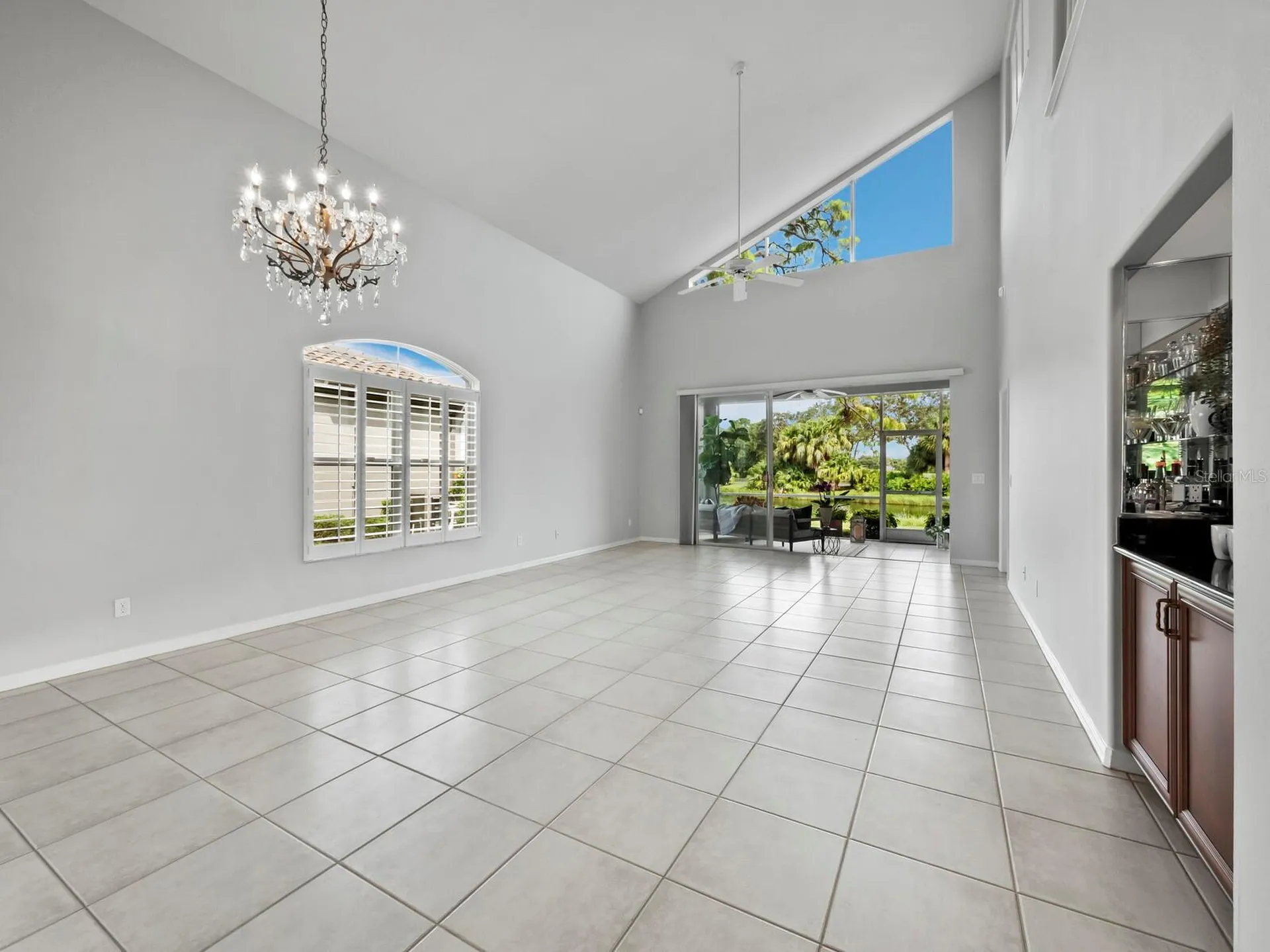 8737 Pebble Creek Lane Sarasota FL 34238