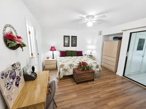 225 Oak Hill Drive Sarasota FL 34232