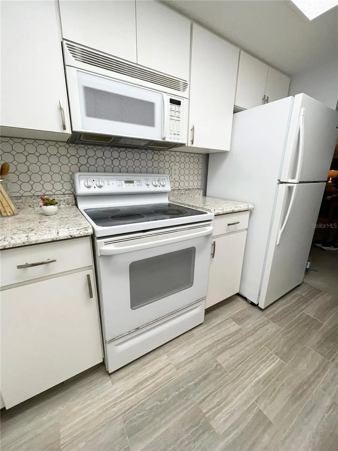 5880 38th Avenue N St Petersburg FL 33710