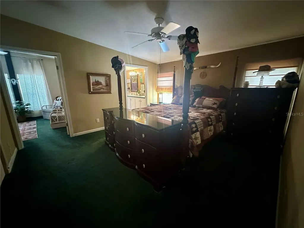 9889 NW 9th Court Branford FL 32008