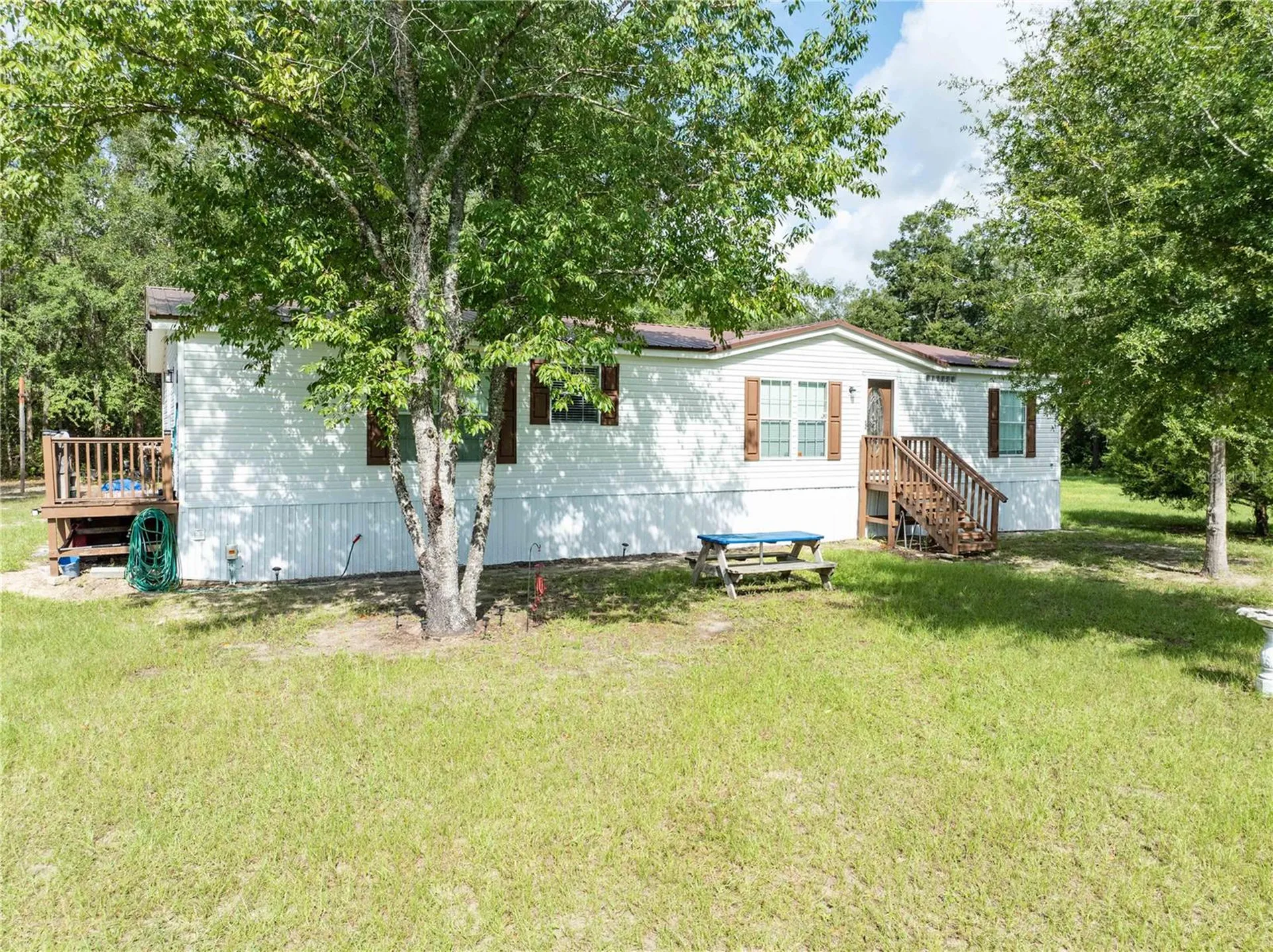 9889 NW 9th Court Branford FL 32008