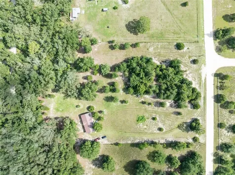9889 NW 9th Court Branford FL 32008