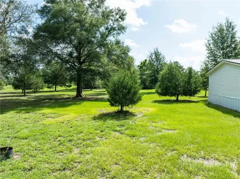 9889 NW 9th Court Branford FL 32008