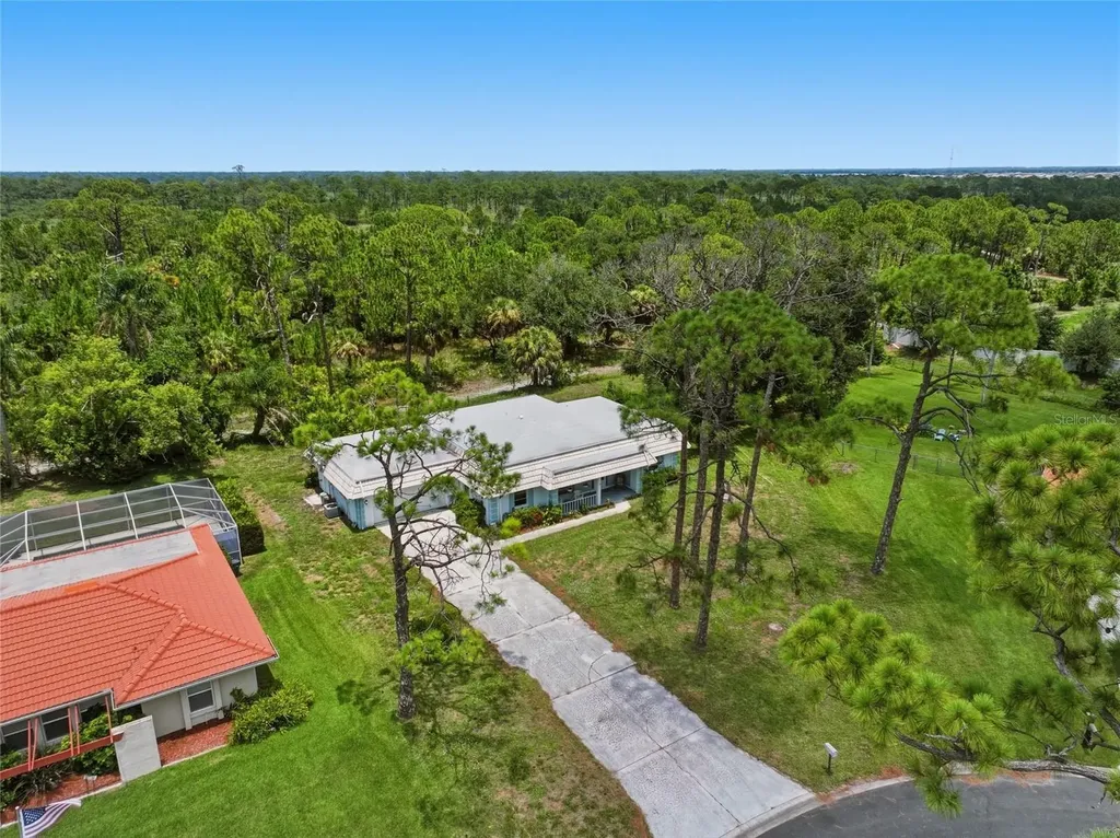 427 Rubens Drive Nokomis FL 34275
