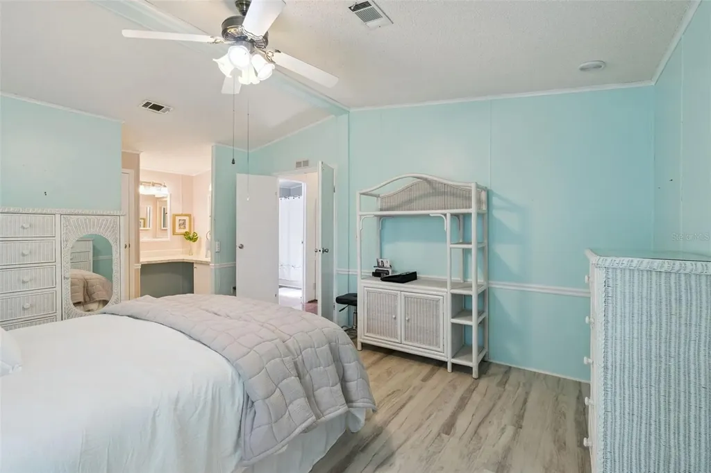 903 Oleander Street Lady Lake FL 32159