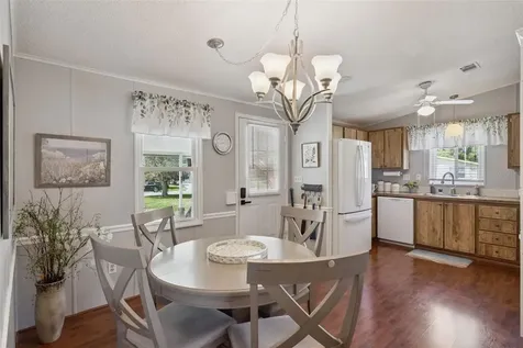 903 Oleander Street Lady Lake FL 32159