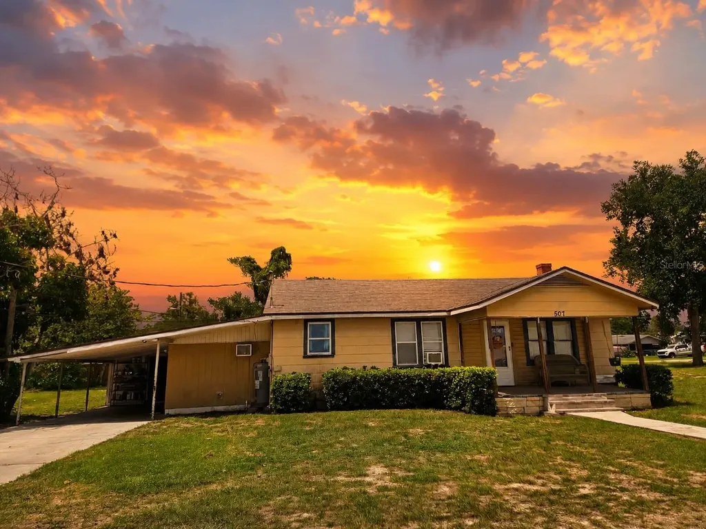 507 Florida Avenue Dundee FL 33838