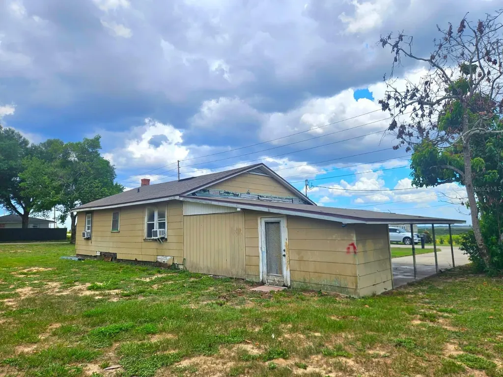 507 Florida Avenue Dundee FL 33838