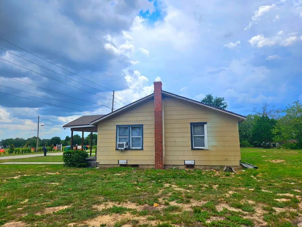 507 Florida Avenue Dundee FL 33838