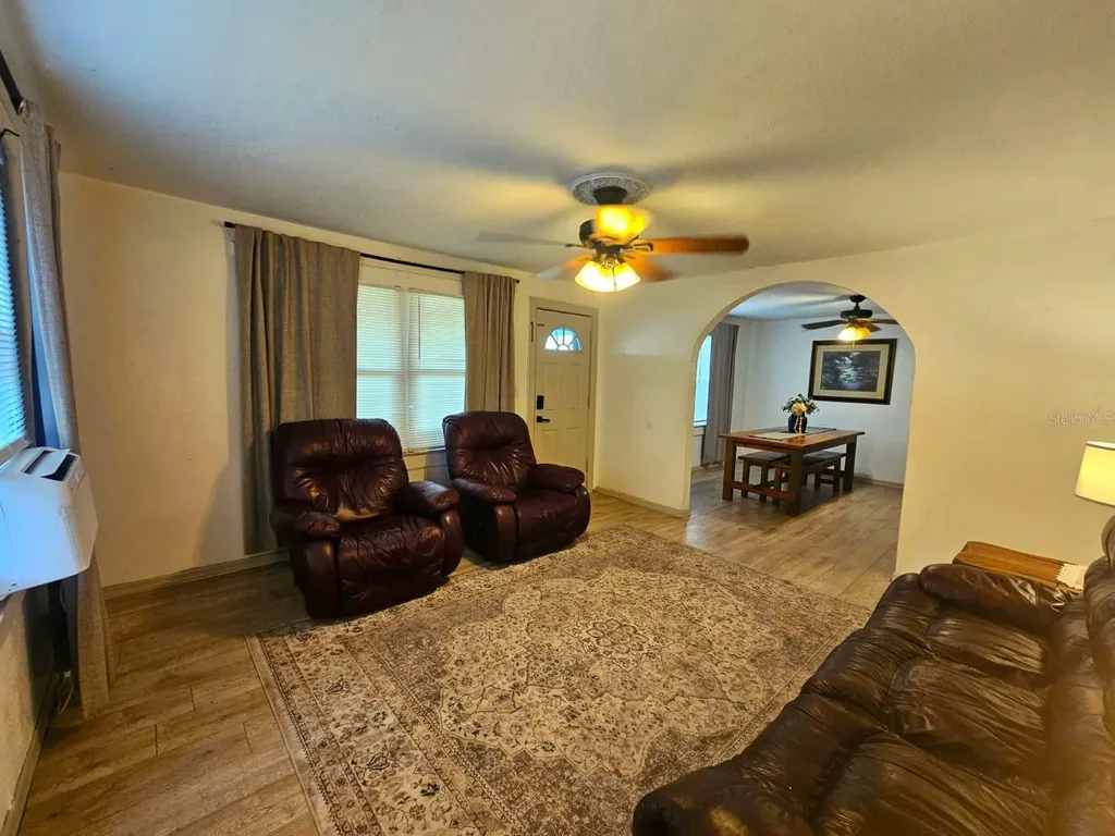 507 Florida Avenue Dundee FL 33838