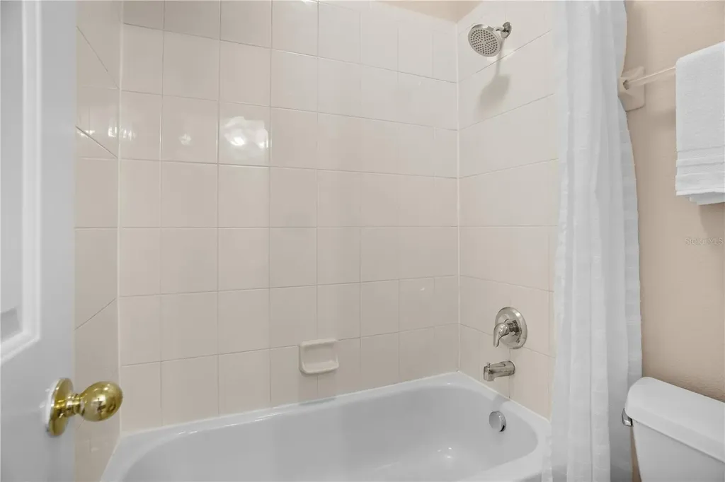 14421 Paradise Tree Drive Orlando FL 32828