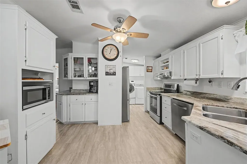 37719 Newal Avenue Zephyrhills FL 33542