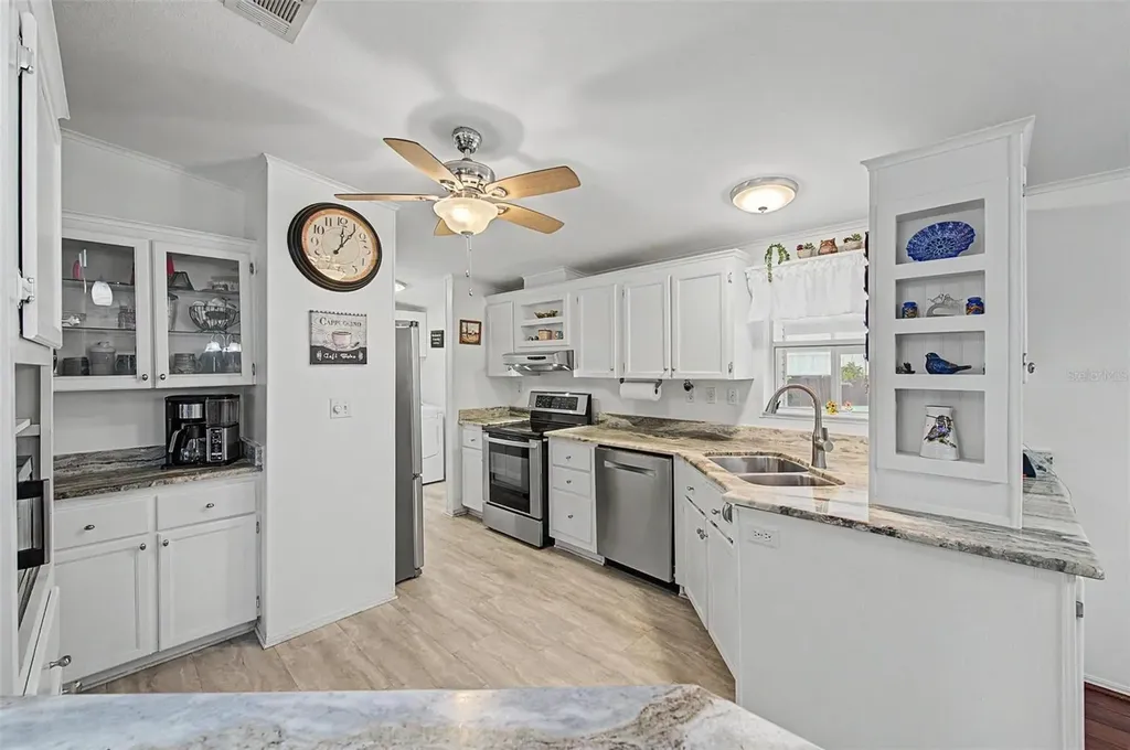 37719 Newal Avenue Zephyrhills FL 33542