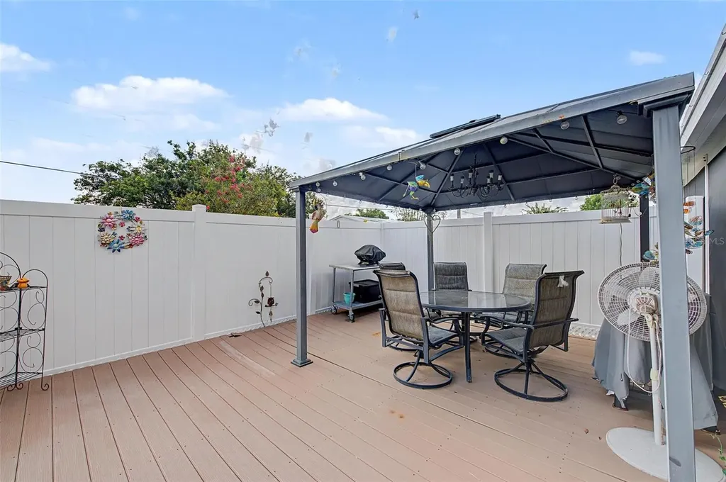 37719 Newal Avenue Zephyrhills FL 33542