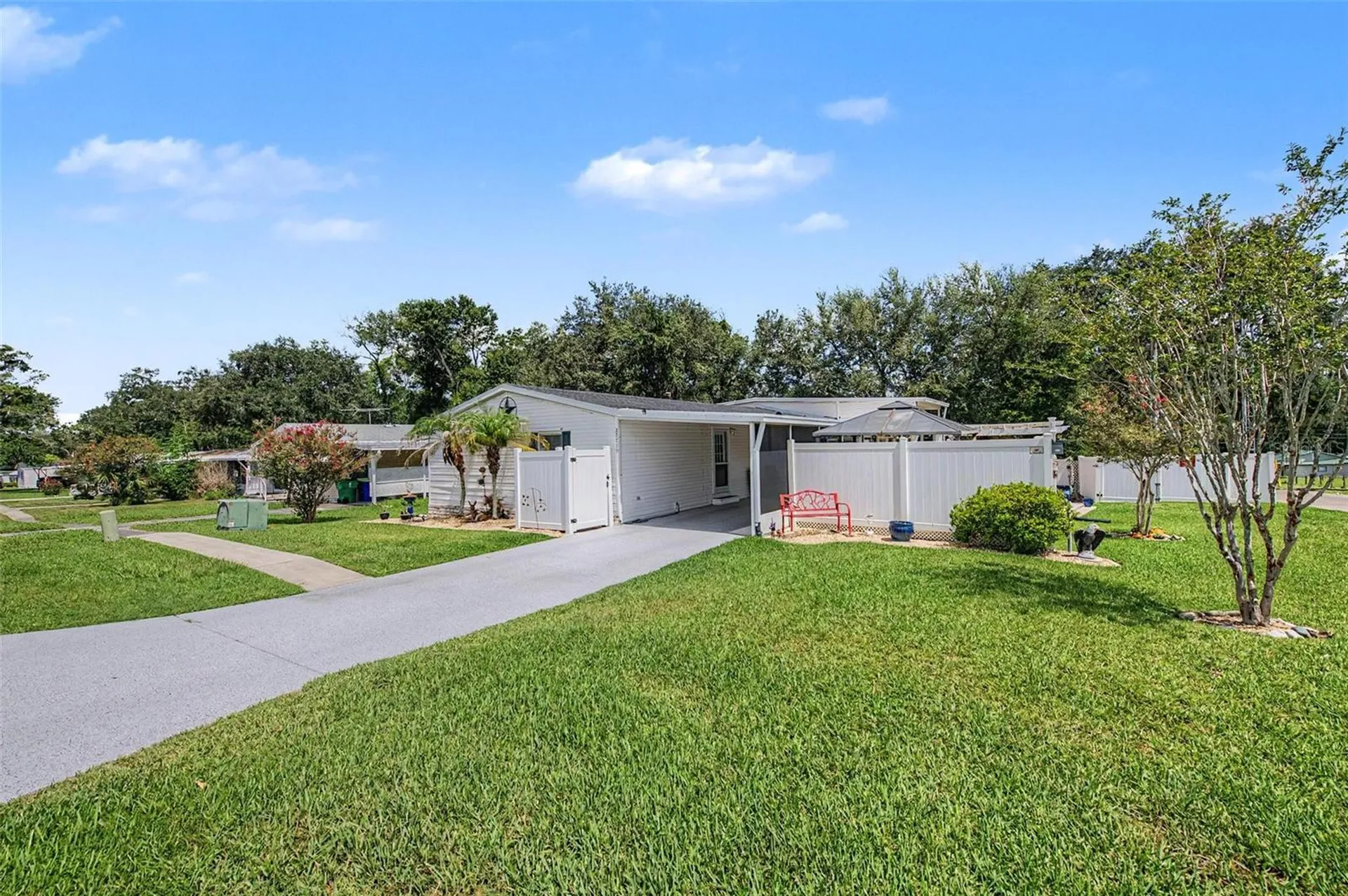37719 Newal Avenue Zephyrhills FL 33542