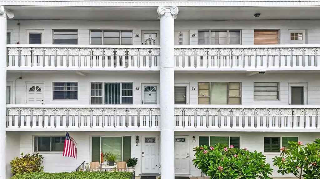 2454 Australia Way E Clearwater FL 33763