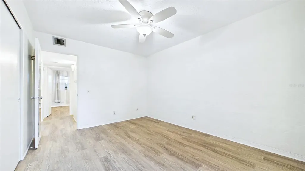2454 Australia Way E Clearwater FL 33763