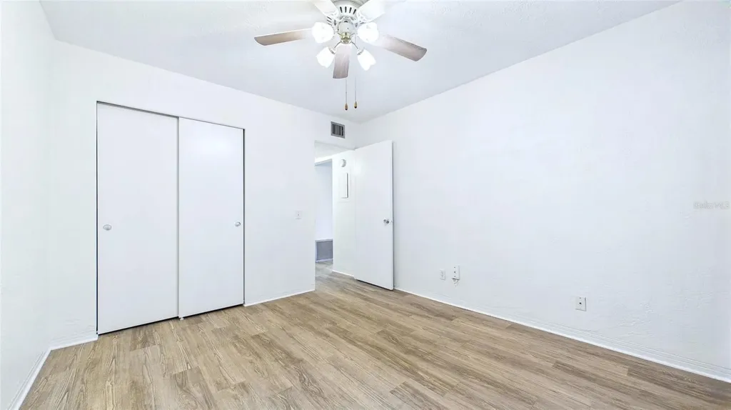 2454 Australia Way E Clearwater FL 33763