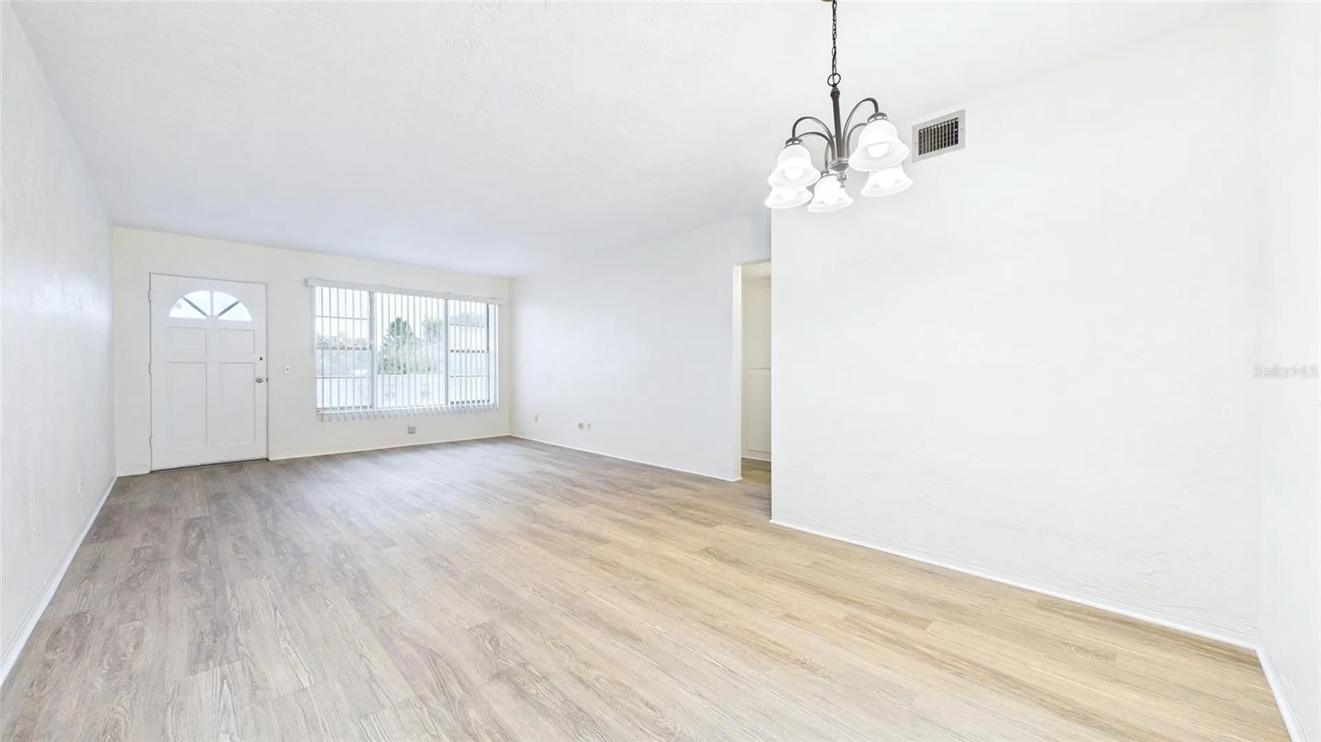 2454 Australia Way E Clearwater FL 33763
