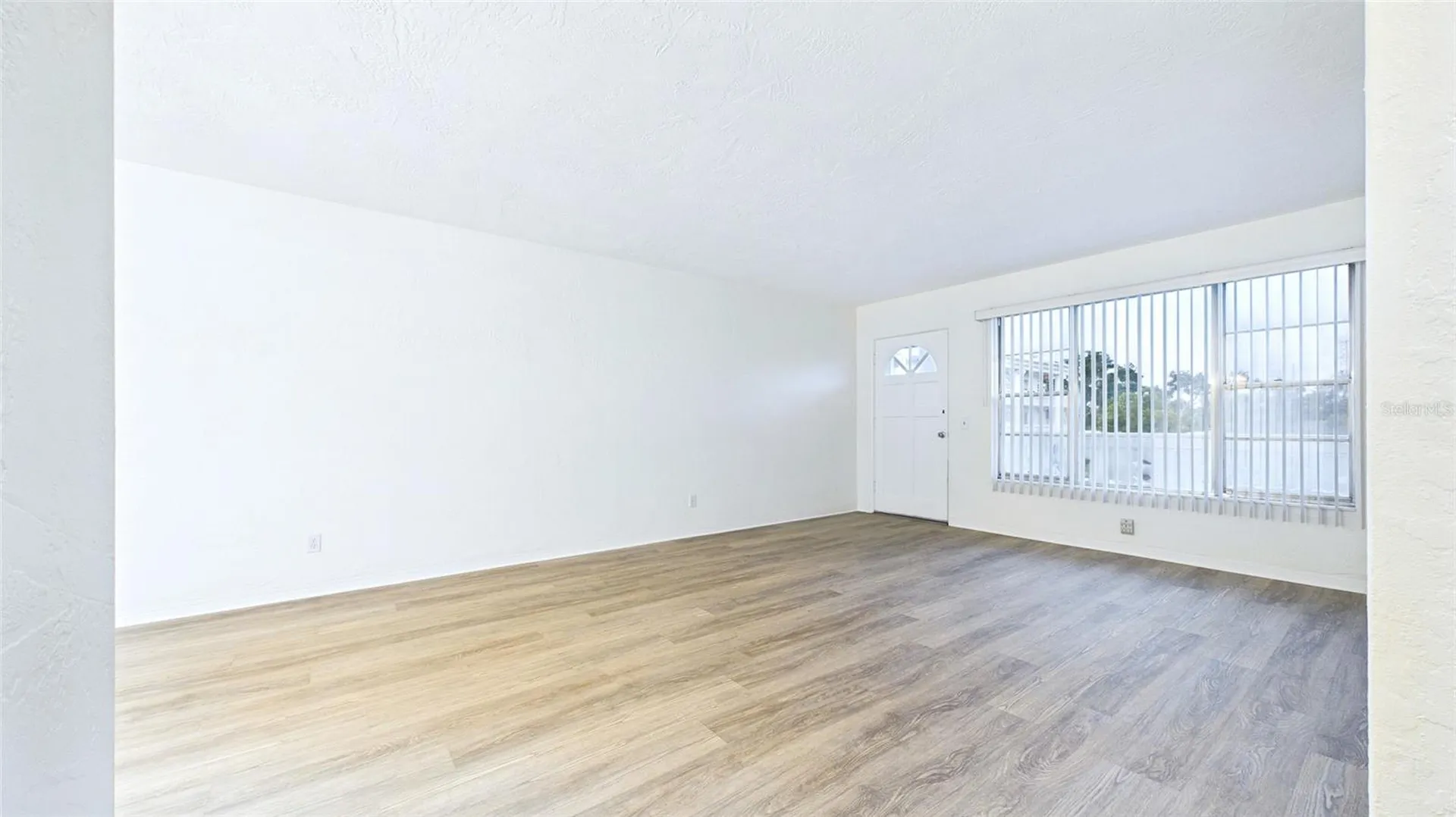 2454 Australia Way E Clearwater FL 33763