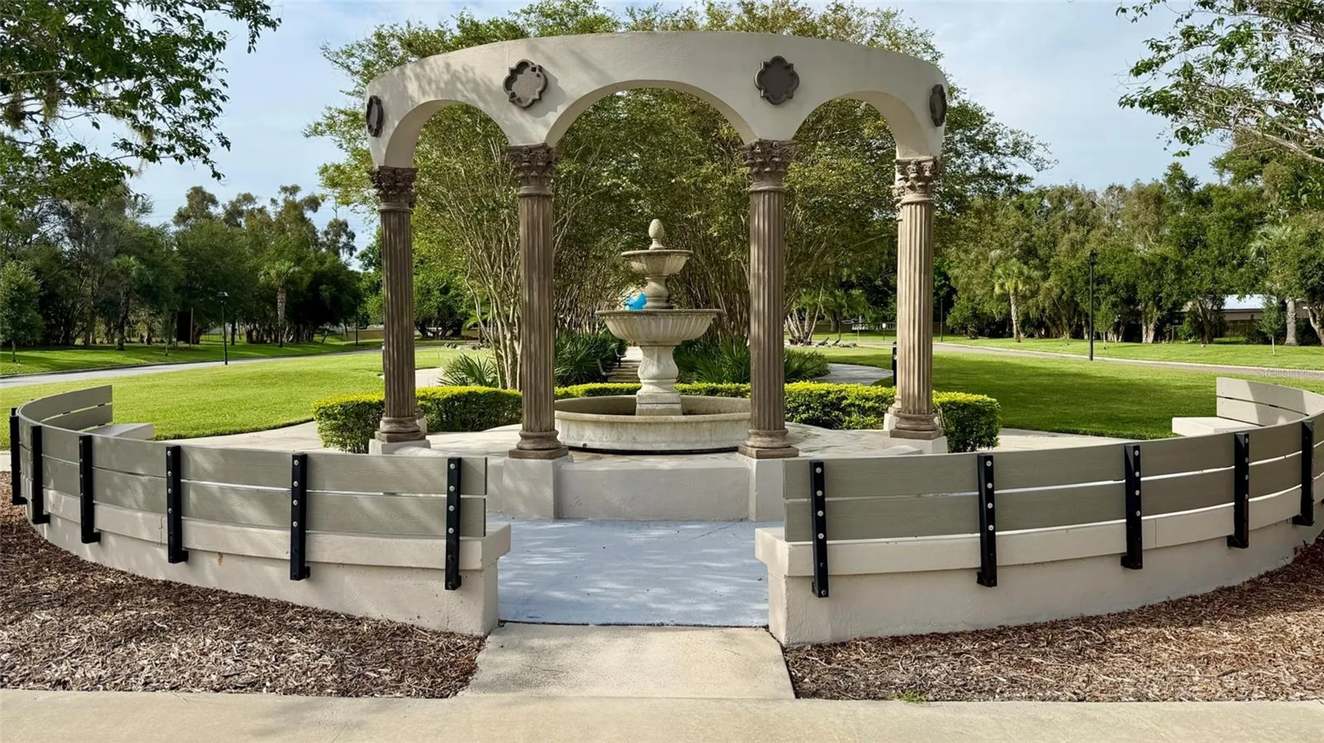 2454 Australia Way E Clearwater FL 33763