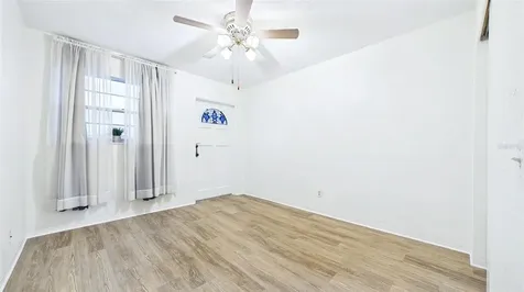 2454 Australia Way E Clearwater FL 33763