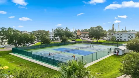 2454 Australia Way E Clearwater FL 33763