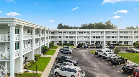 2454 Australia Way E Clearwater FL 33763