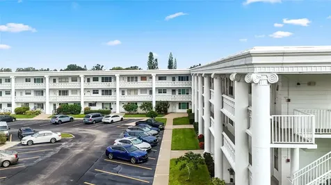2454 Australia Way E Clearwater FL 33763