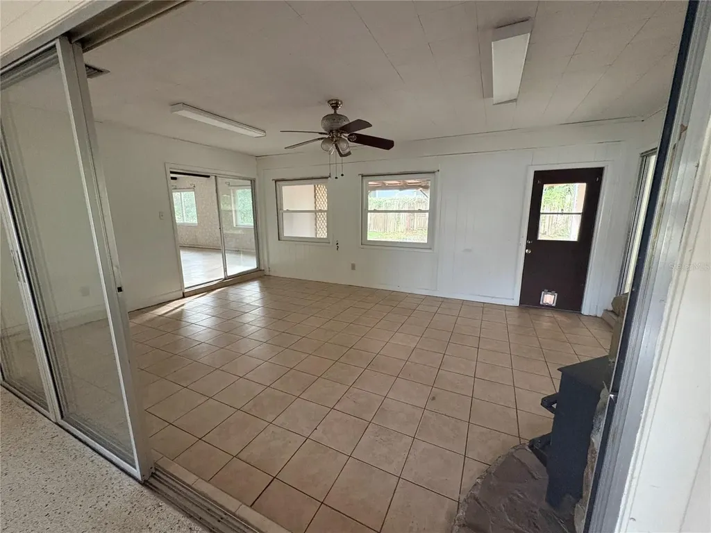 9202 N Abbot Drive Citrus Springs FL 34434