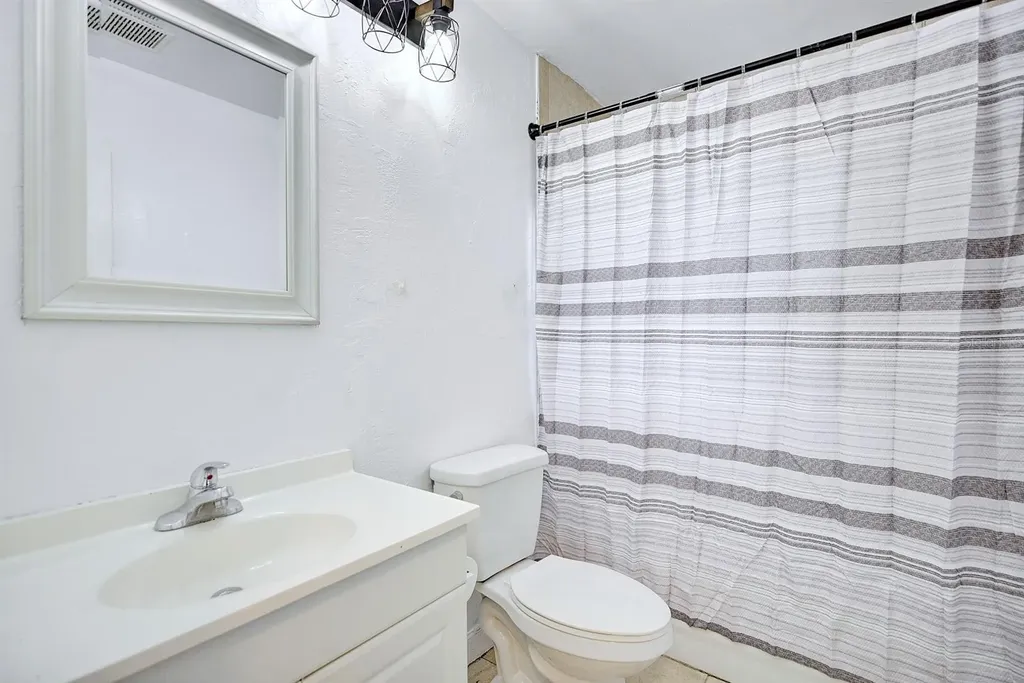 131 Wiggins Avenue Avon Park FL 33825