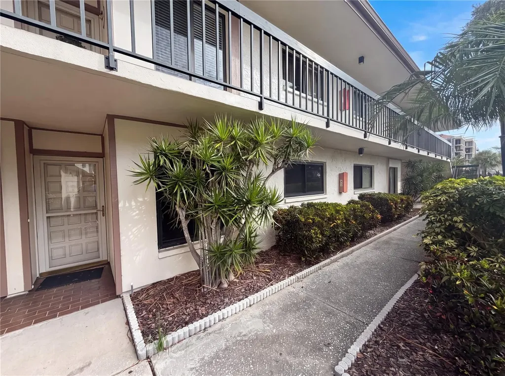 6219 Palma Del Mar Boulevard S St Petersburg FL 33715