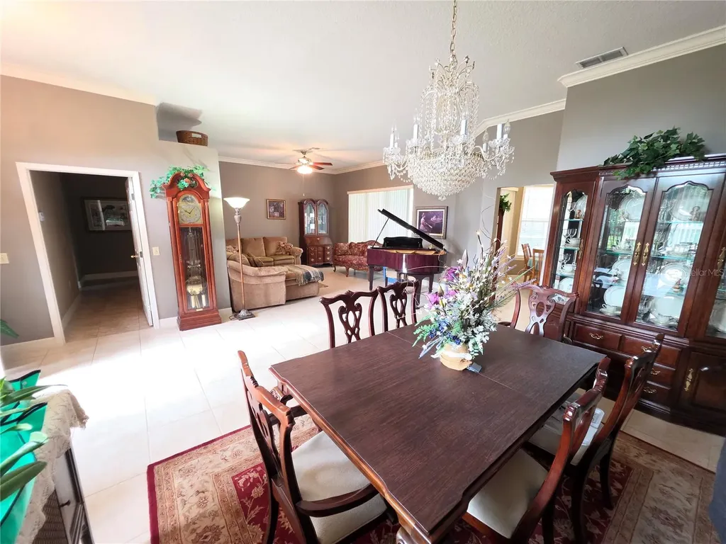 6523 Crews Lake Hills Loop E Lakeland FL 33813